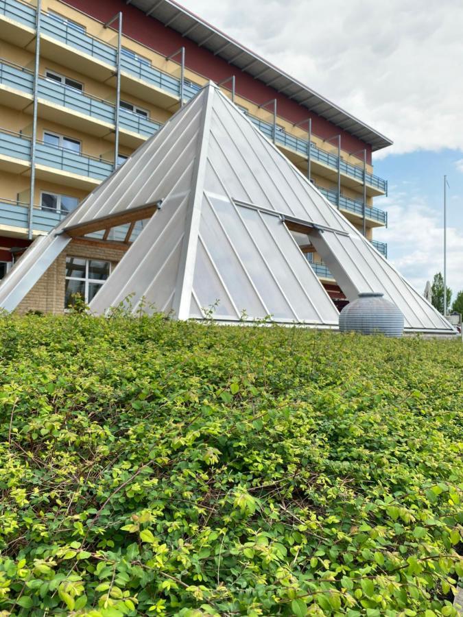 Kurhotel Pyramide 바트빈드샤임 외부 사진